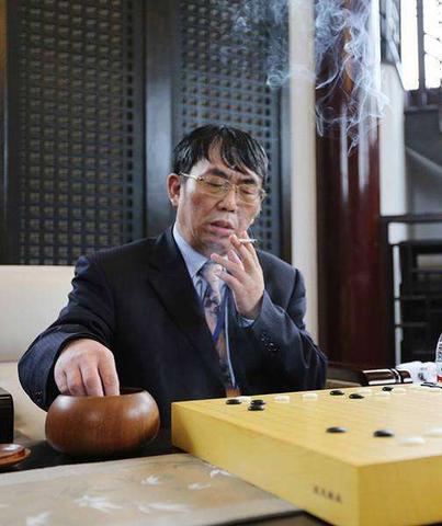 棋圣谢幕:聂卫平病逝,一个时代的围棋传奇永存